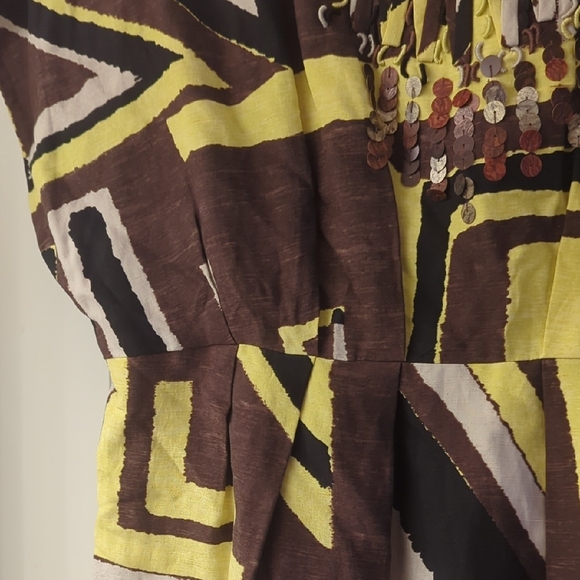 Abstract Patterned Dress - Yellow and Brown - Picture 4 of 4